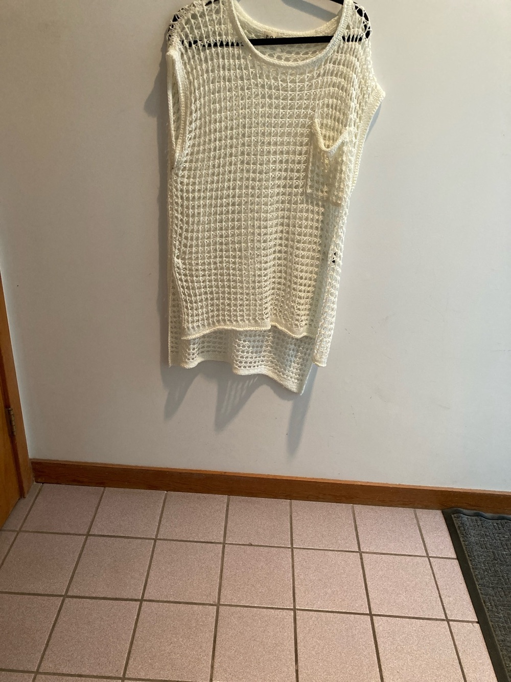 POL Cream Crochet Open-Knit  to. Large, runs oversized